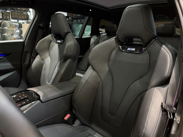 BMW M5 Touring |Sonderlackierung |Sitzbelüftung |Bowers&W