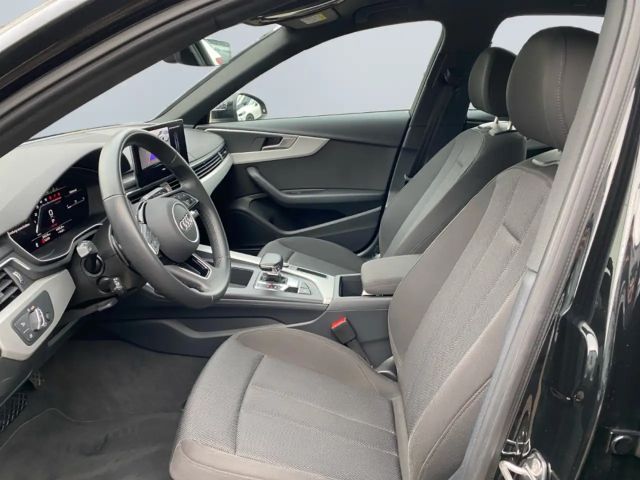 Audi A4 40 TFSI S-Line S-Tronic Sedan