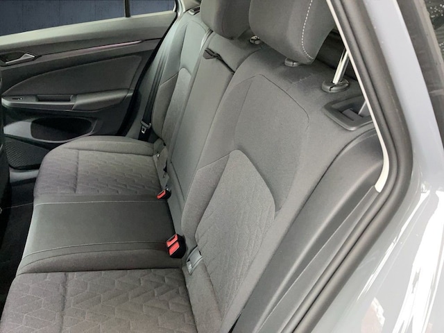 Volkswagen Golf 1.5 TSI Life Variant