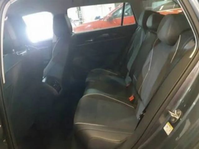 Volkswagen Passat Business eHybrid