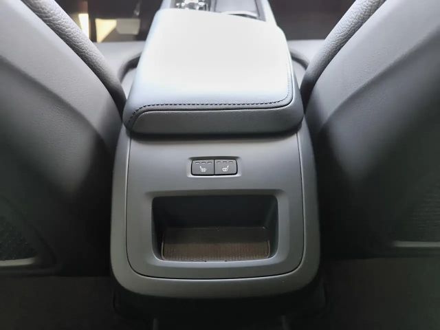 Volvo XC60 AWD Dark Plus