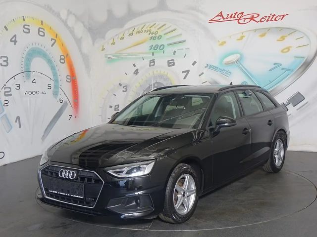 Audi A4 35 TDI Avant S-Tronic
