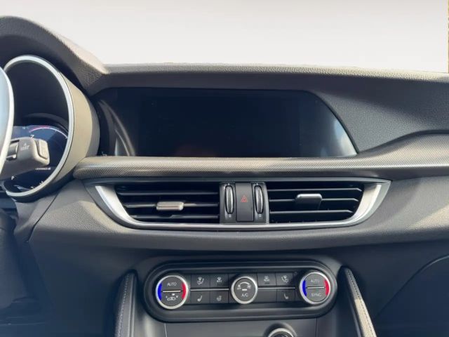 Alfa Romeo Stelvio Q4 Veloce