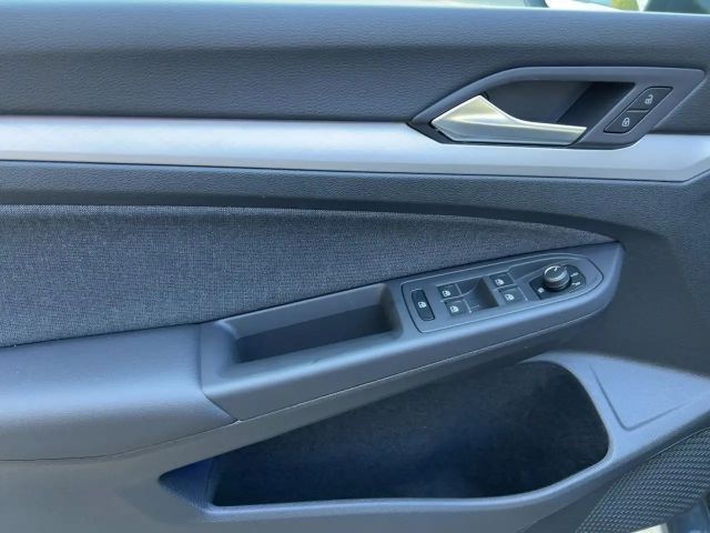 Volkswagen Golf 2.0 TDI Golf VIII Life Variant