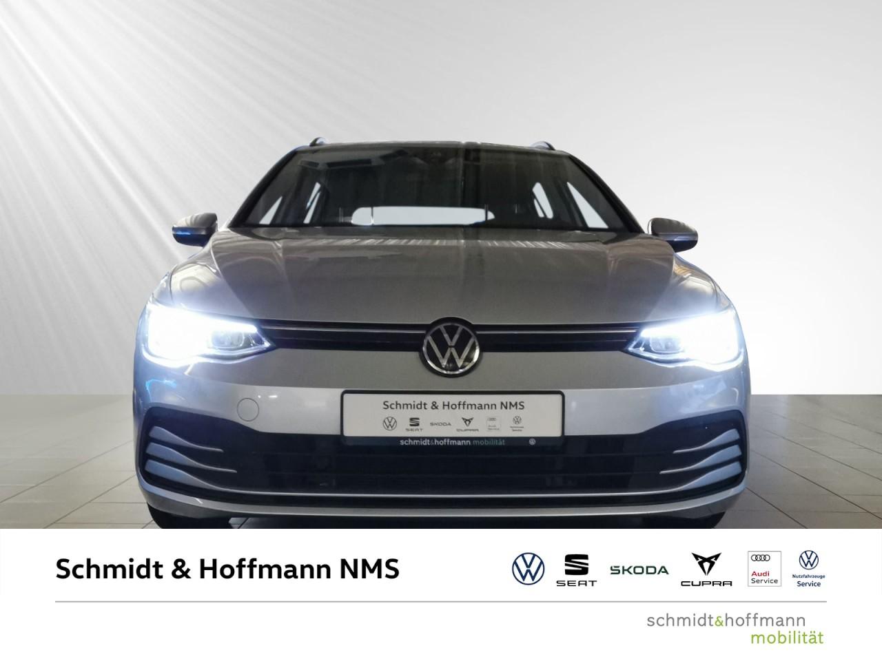 Volkswagen Golf 1.5 eTSI DSG Life Variant