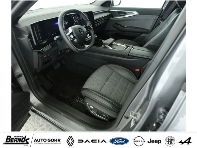 Renault Espace E-Tech Hybrid Techno