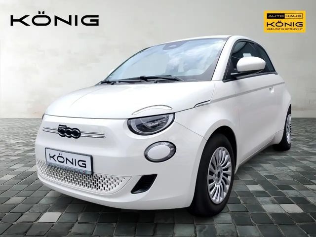 Fiat 500e *CarPlay*Android Auto*Klima*Radio