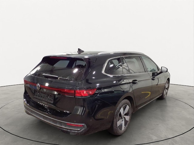 Volkswagen Passat 1.5 eTSI Business Variant