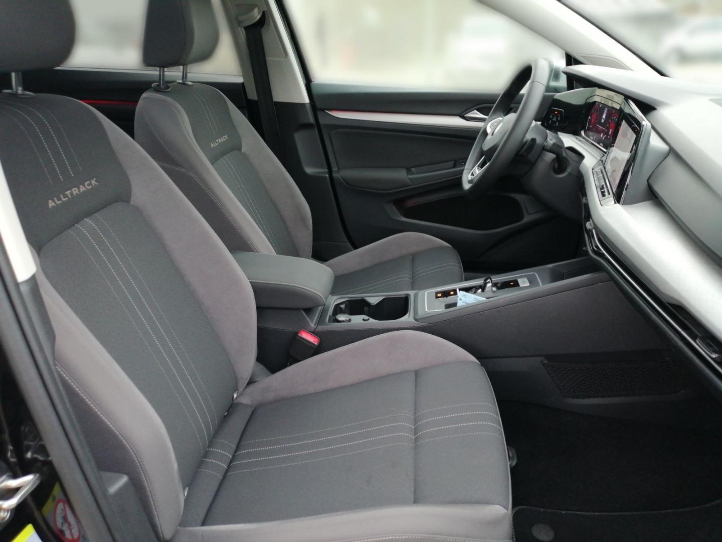 Volkswagen Golf 2.0 TDI AllTrack DSG Variant