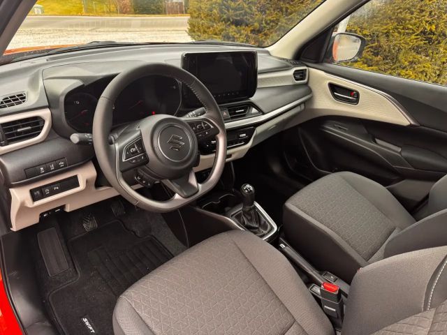 Suzuki Swift AllGrip Flash Hybrid