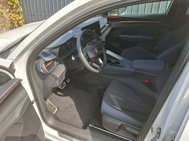 Cupra Terramar 1.5 e-Hybrid