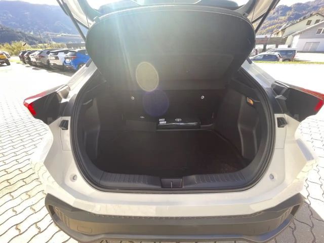 Toyota C-HR Active Hybride