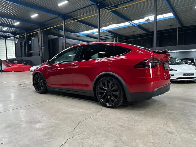 Tesla Model X Plaid