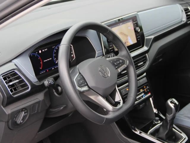 Volkswagen T-Cross Style