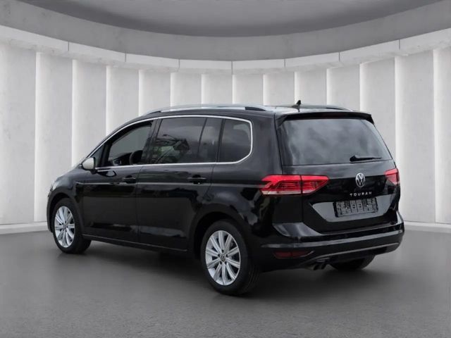 Volkswagen Touran DSG Highline