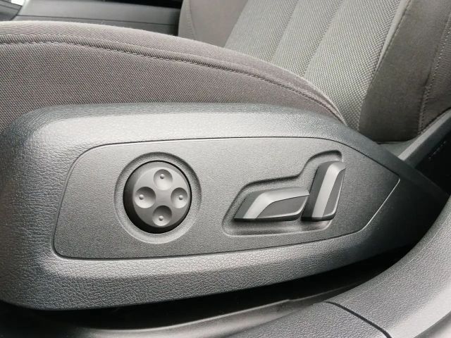 Audi A4 40 TFSI Quattro S-Tronic