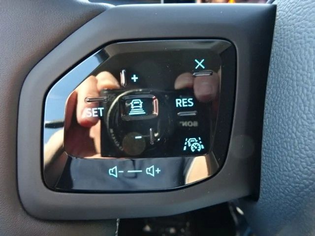 Ford Explorer Extended range Premium RWD