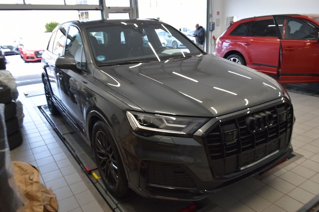 Audi Q7 50 TDI Quattro S-Line