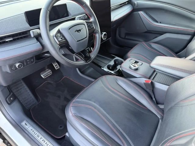 Ford Mustang Mach-E AWD Extended range