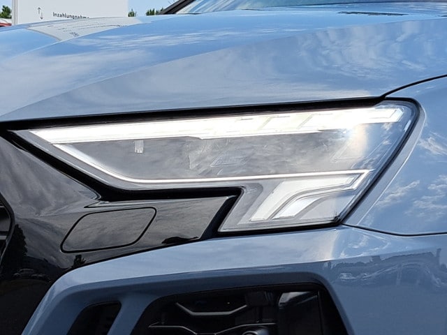 Audi RS3 Quattro S-Tronic Sedan