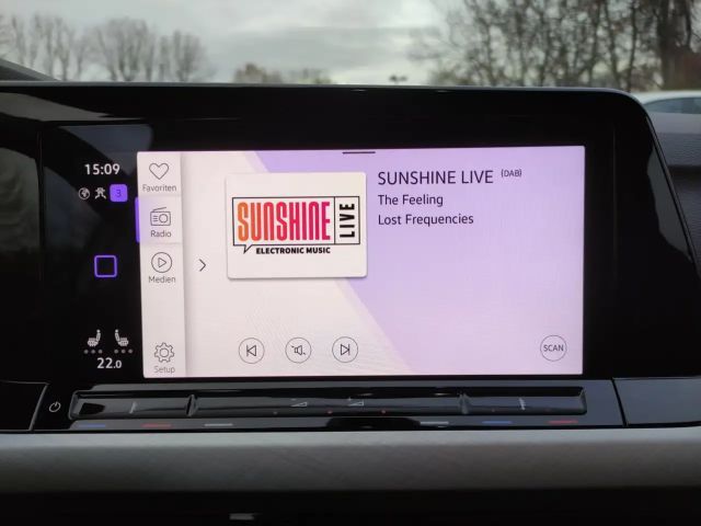 Volkswagen Golf DSG Life