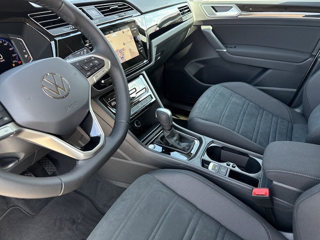 Volkswagen Touran 1.5 TSI Highline R-Line