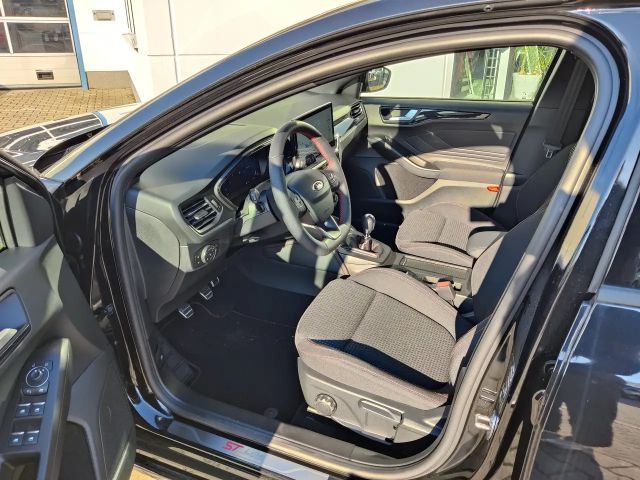 Ford Focus ST Line
