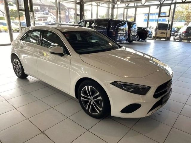Mercedes-Benz A 200 Progressive