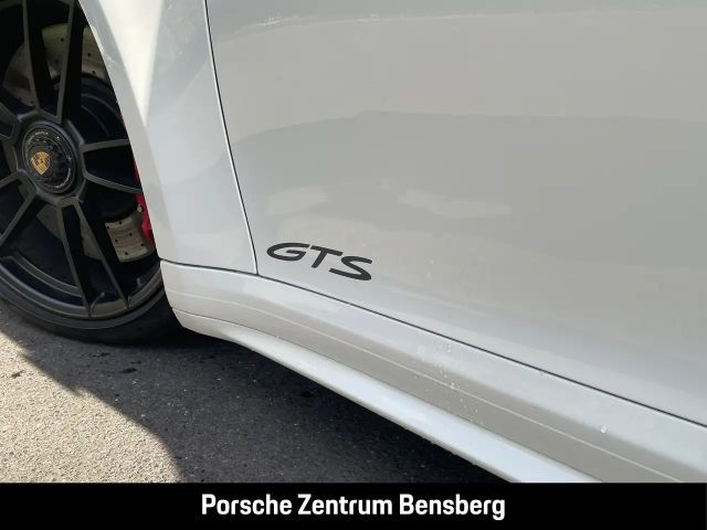 Porsche 992 4 Carrera Coupé GTS