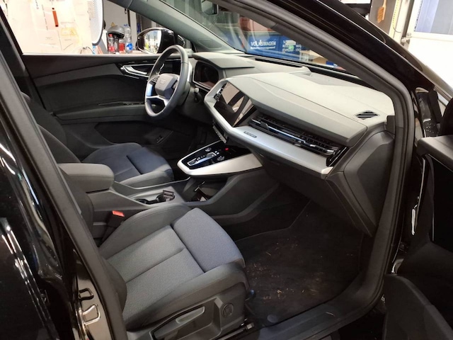 Audi Q4 e-tron SUV 45 e-tron Audi Q4 e-tron