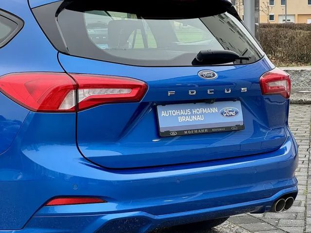 Ford Focus ST Line