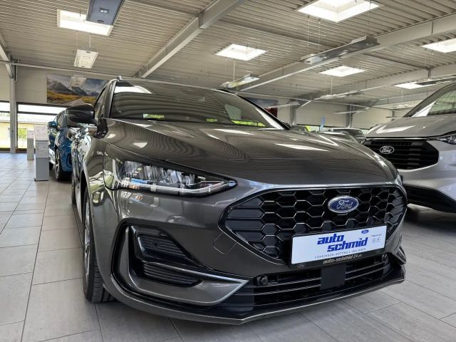Ford Focus ST Line Wagon