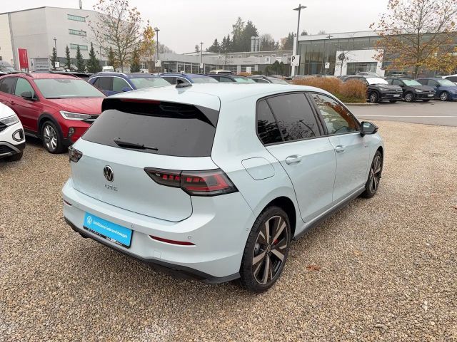 Volkswagen Golf GTE eHybrid