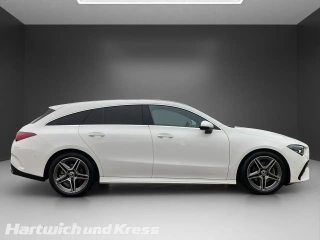 Mercedes-Benz CLA 180 AMG Line Shooting Brake