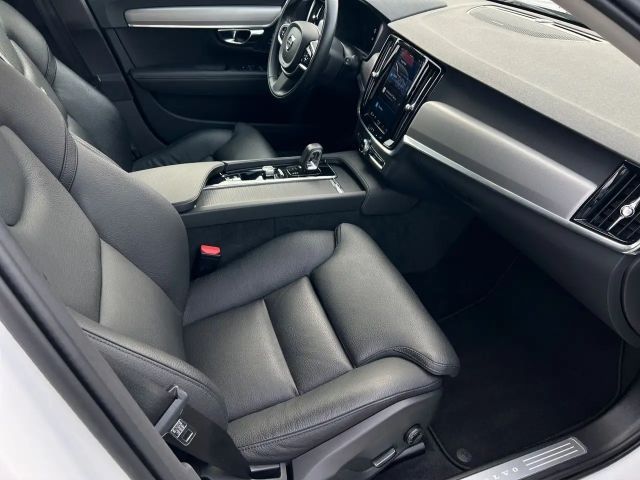 Volvo V90 Geartronic Momentum