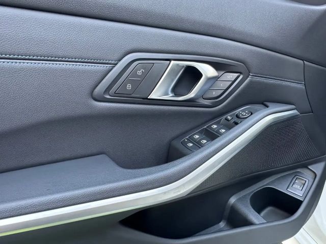 BMW 318 318i M-Sport Touring