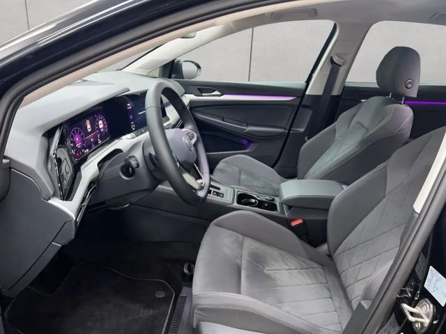 Volkswagen Golf 1.5 eTSI DSG Life