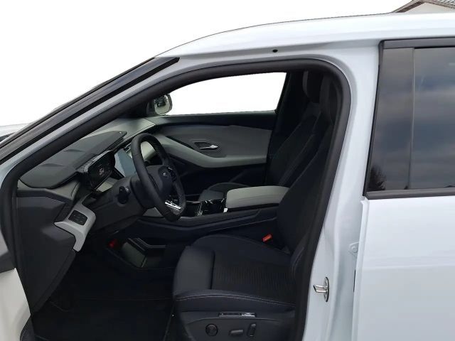 Ford Capri Premium RWD