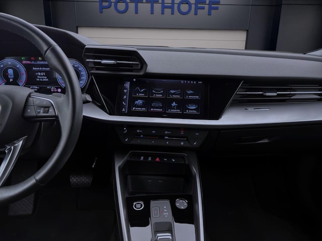 Audi A3 30 TDI S-Tronic Sedan