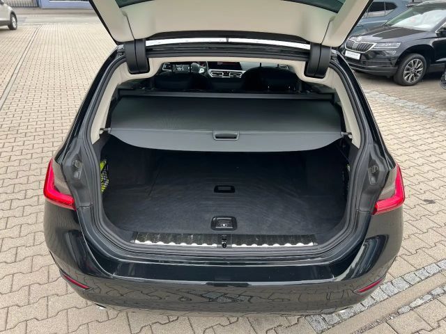 BMW 320 320d Advantage pakket Touring