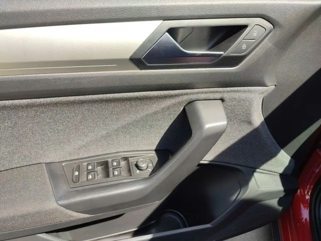 Volkswagen T-Roc 1.5 TSI DSG Move