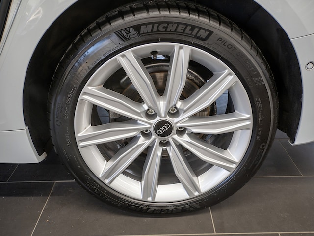 Audi A6 40 TDI Avant S-Tronic