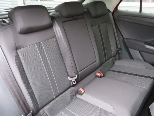 Volkswagen T-Roc 1.5 TSI DSG Life