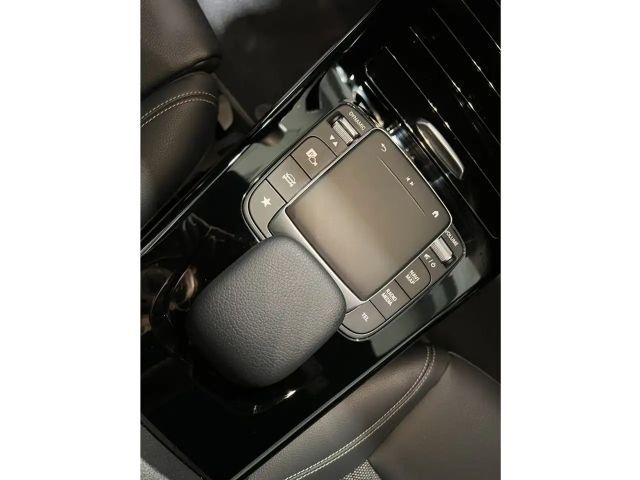 Mercedes-Benz A 180 Business Line