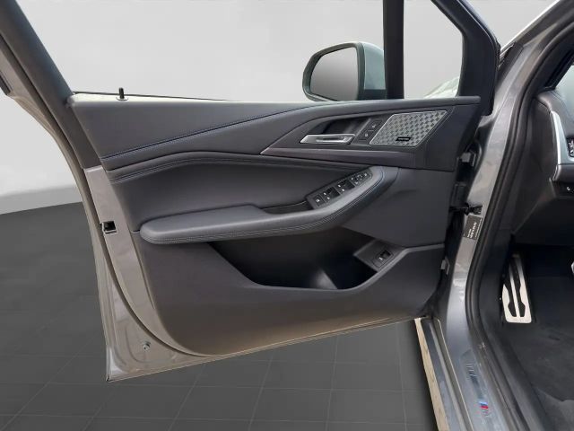 BMW 220 220i Active Tourer