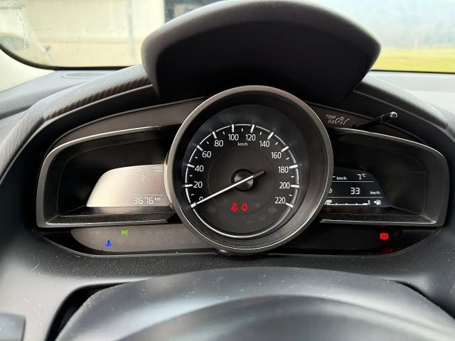 Mazda 2 Homura SkyActiv e-Skyactiv