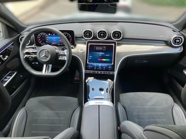 Mercedes-Benz C 200 AMG Line Sedan