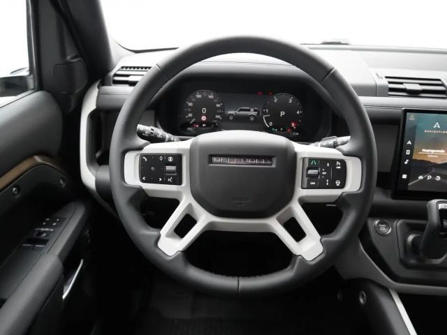Land Rover Defender 3.0 Dynamic SE