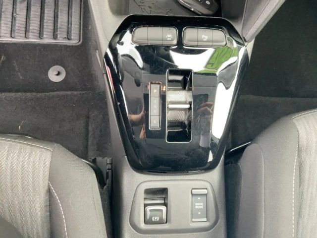 Opel Corsa F e LED+SHZ+Fernlichtass.+Kam.+PDC