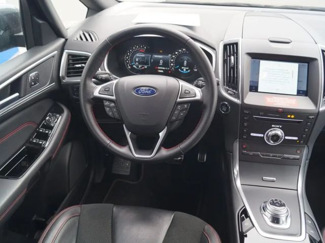 Ford S-Max ST Line